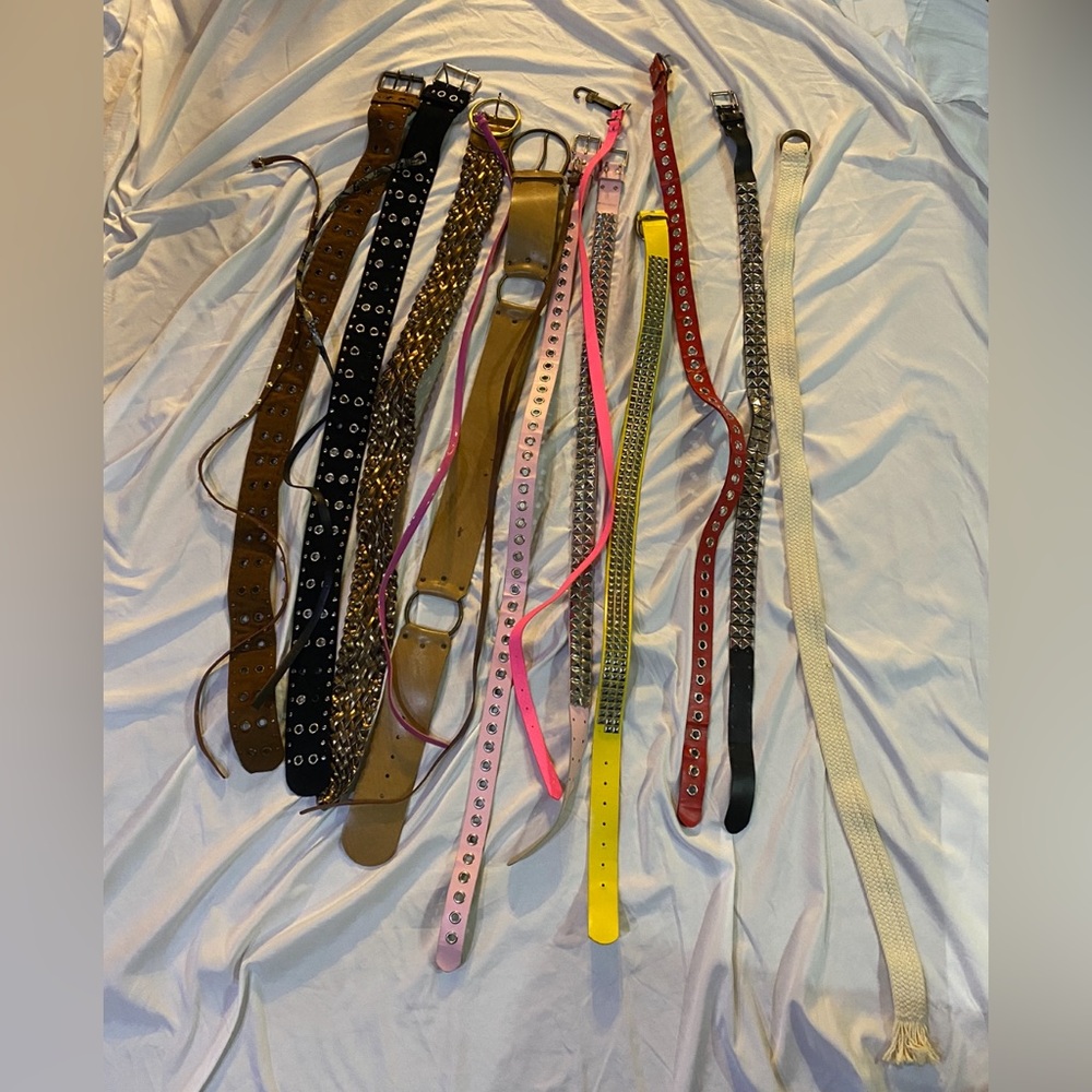15 - Assorted Womens string waist belts
